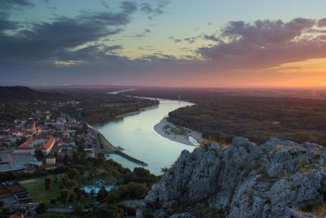 19965470118_6be6c294bc_h