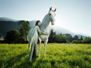 Richard Kay Kardhordo photography for 9muz040